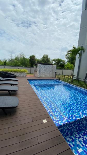 Mantra Condo M185